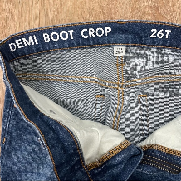 J Crew Demi Bootcut Crop Jean - Picture 2 of 8